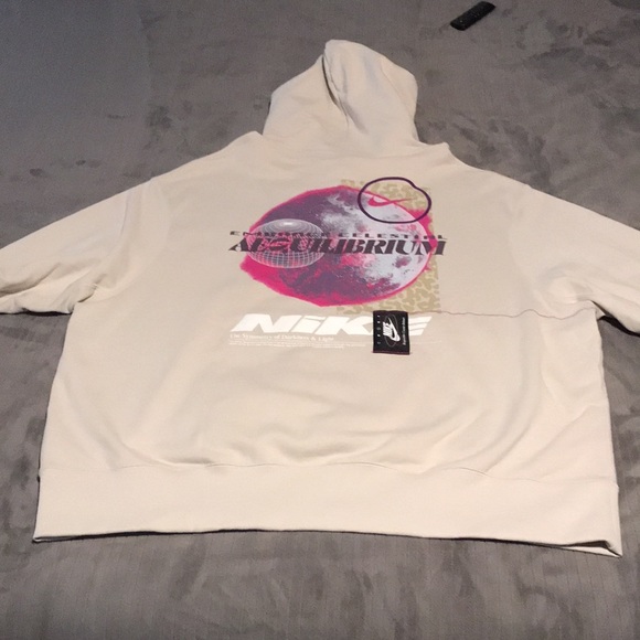 Nike Cosmic Pullover Hoodie NWOT - Picture 10 of 11